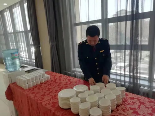 松山區(qū)市場(chǎng)監(jiān)管局多措并舉，全力護(hù)航“兩會(huì)”期間餐飲服務(wù)食品安全